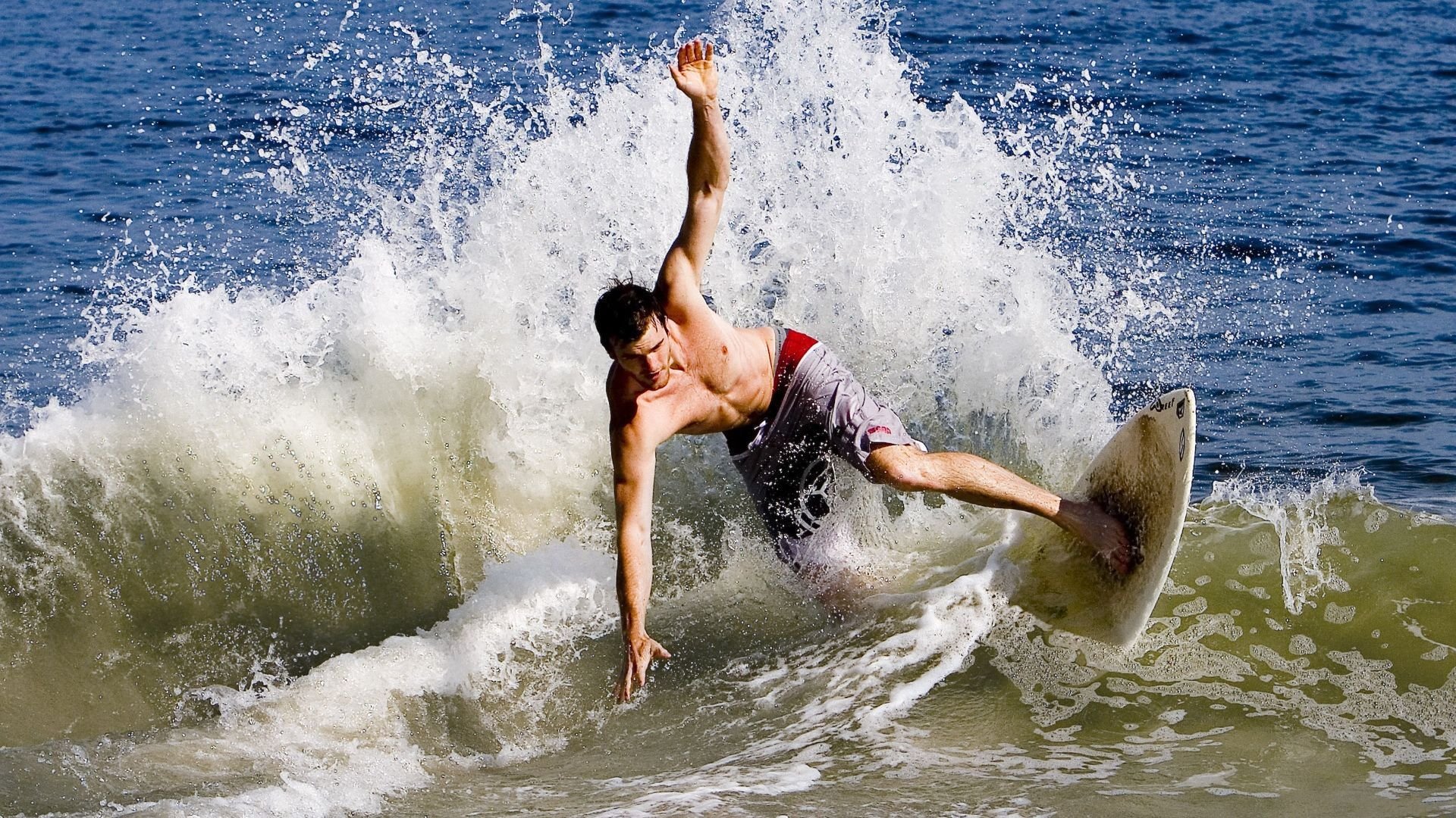 足球创意广告荣获年度传播大奖,经典足球广告合集